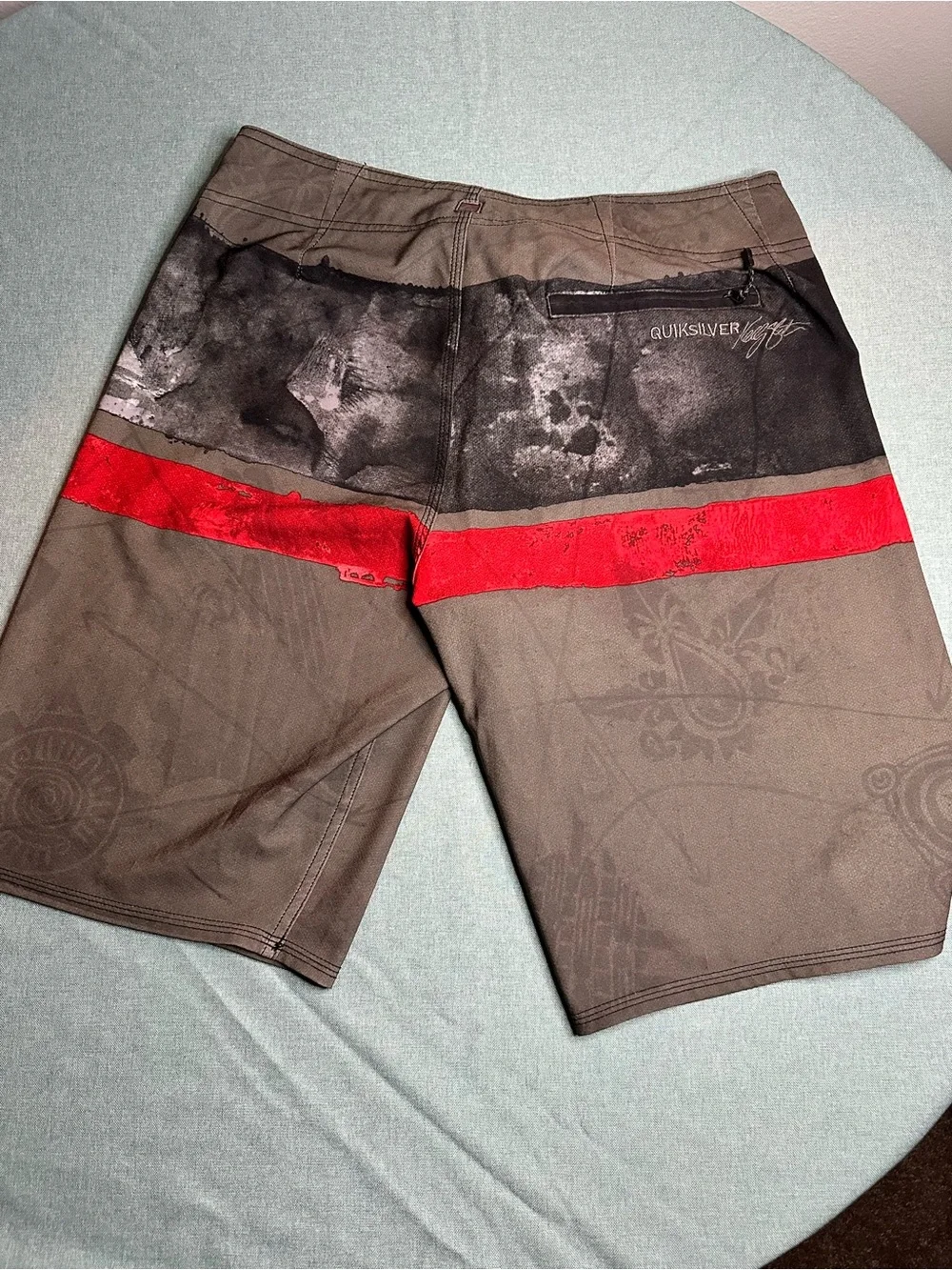 Quiksilver stylish boardshorts